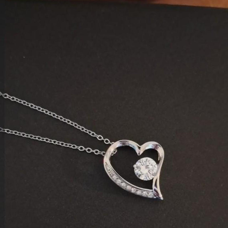 I Have Your Back - Alluring Beauty Necklace